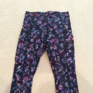 23" Lululemon leggings